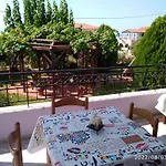 Perdikionia ترابيزاكي