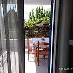 Perdikionia شقة ترابيزاكي